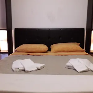 https://il-brindisi-di-c-c-giardino-di-roma.it-romehotels.com